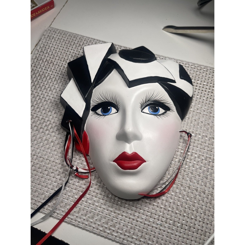 CERAMIC PAINTED MASQUERADE MASK CARNIVAL MASK WALL DECORATIVE